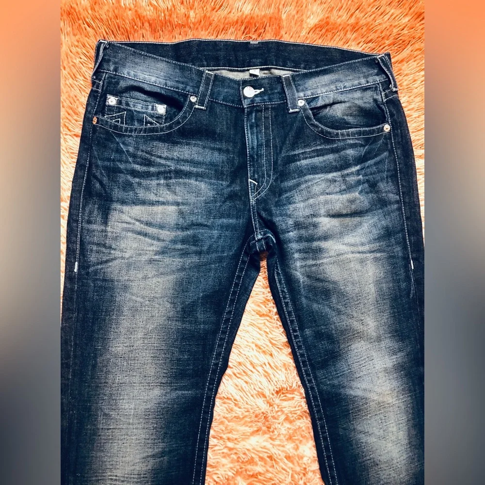 True Religion Straight Leg Men’s Dark Wash Denim/Jean. Size 38